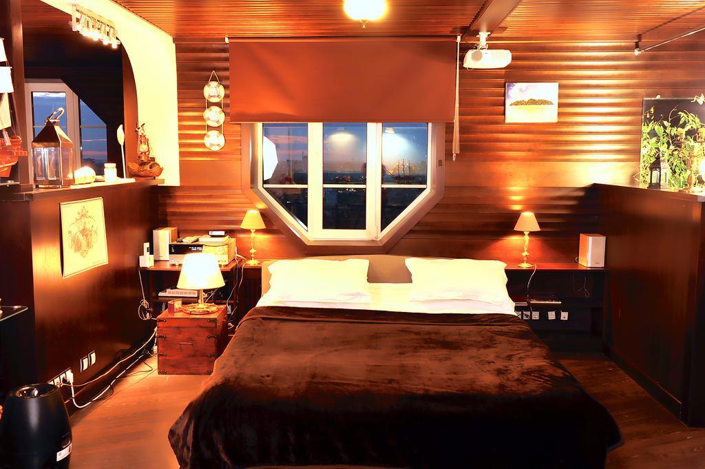 The Sky Loft Apartment Kiev Luaran gambar
