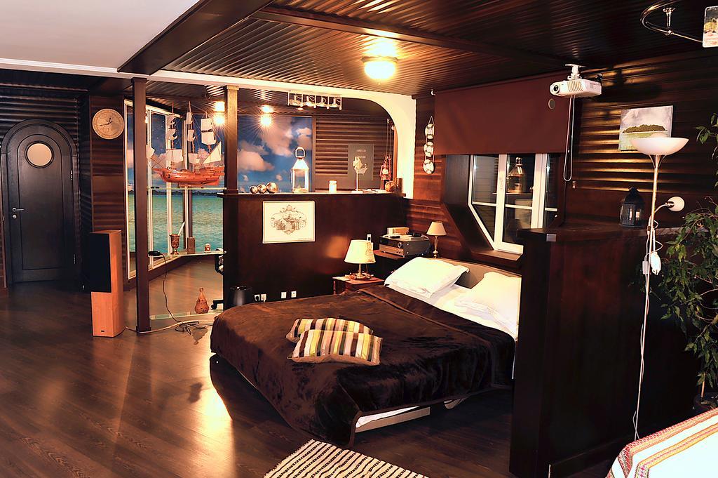 The Sky Loft Apartment Kiev Luaran gambar