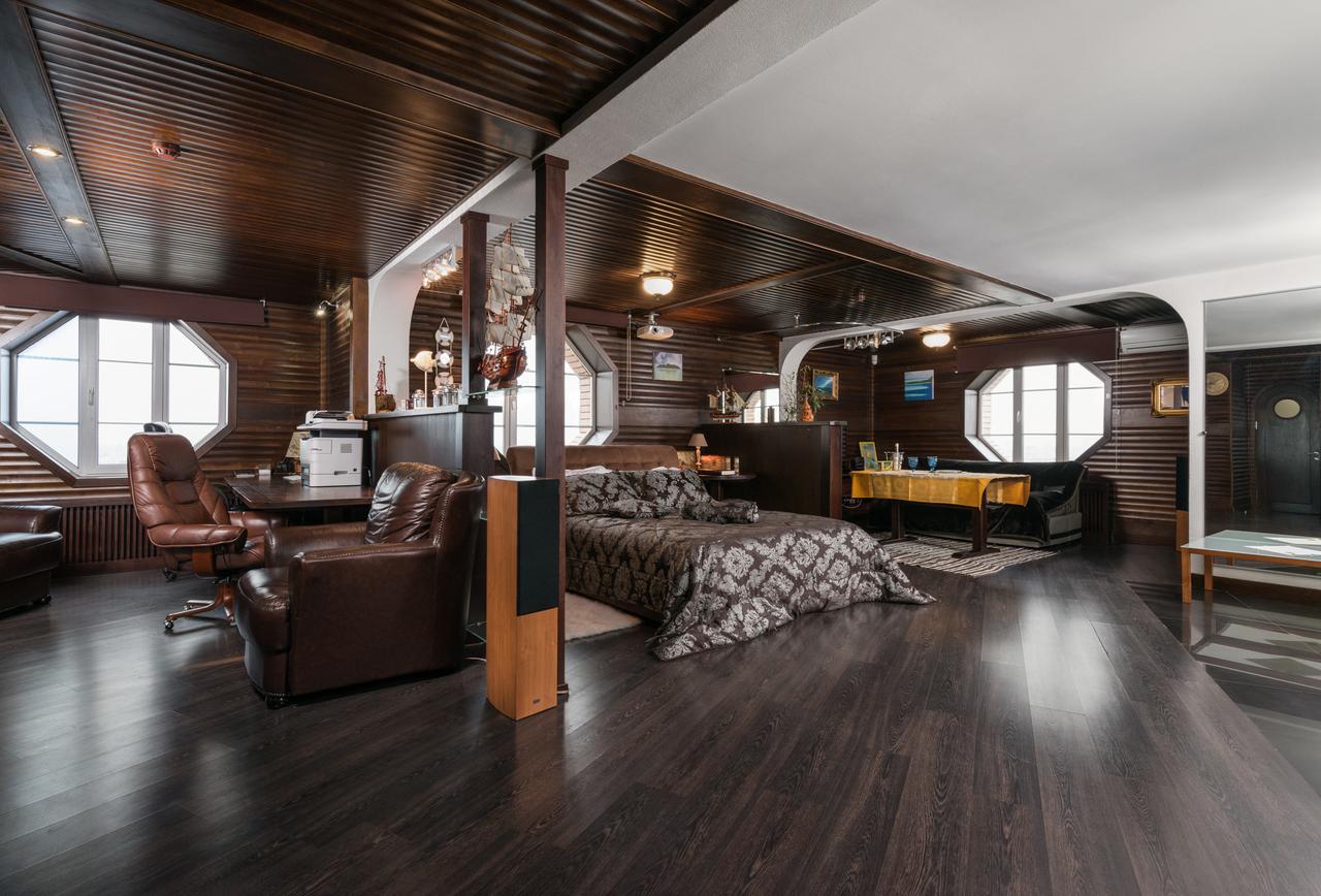 The Sky Loft Apartment Kiev Luaran gambar